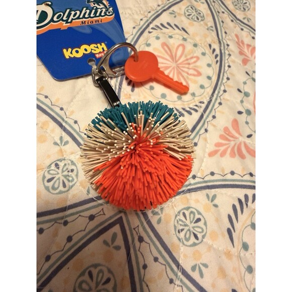 Vintage 90’s Miami Dolphins Koosh Ball Key Ring NEW Key Chain 1996 - Picture 4 of 7
